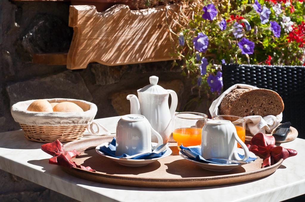 Chalet Alpenrose Bio Wellness Naturhotel Коголо Экстерьер фото